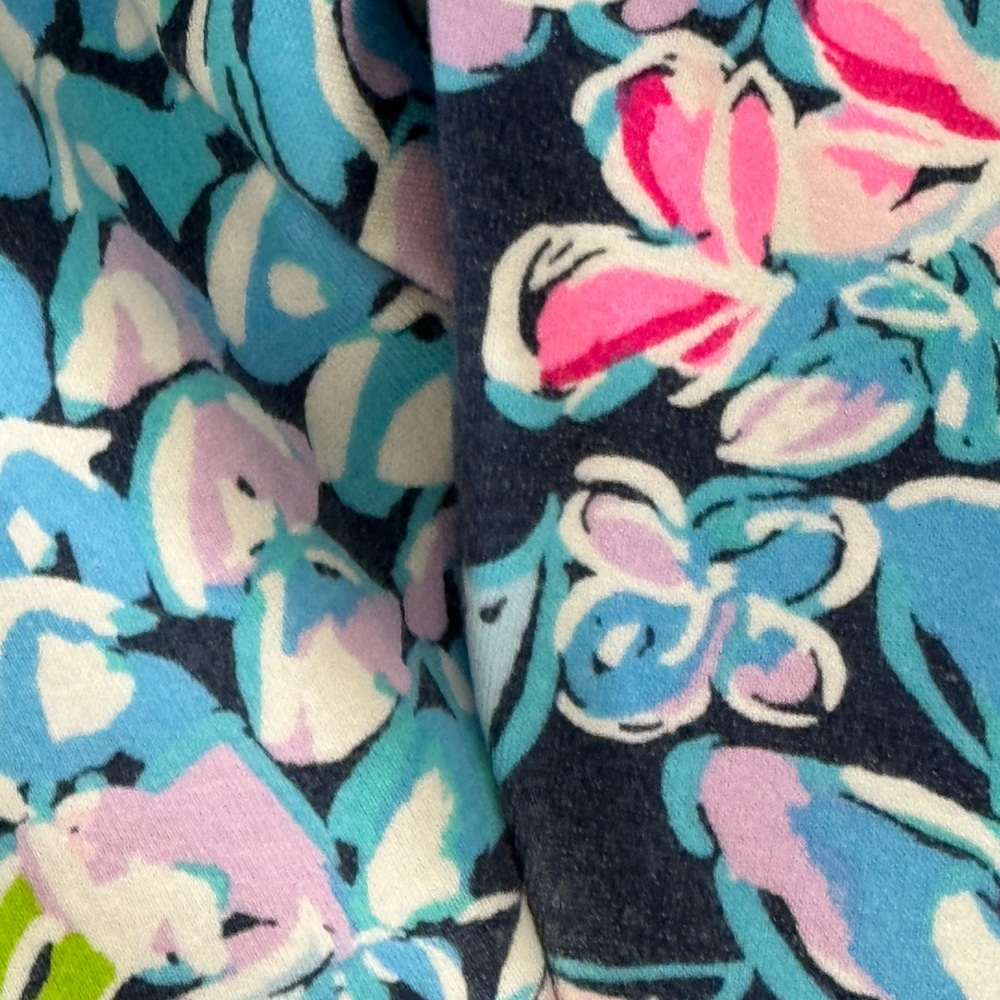 Lilly Pulitzer - Picture 4 of 4